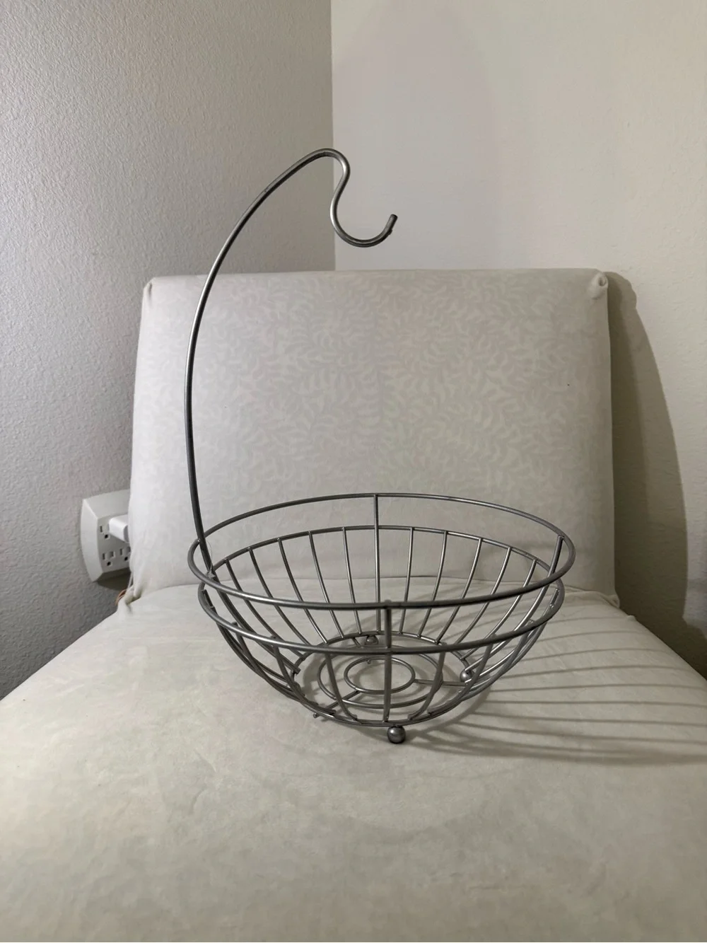 Metal Banana Hanger Fruit Basket Countertop Storage Stand Silver